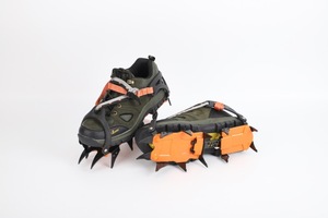 12 dents professionnel en acier inoxydable 3mm léger <span class=keywords><strong>Crampons</strong></span> extérieur escalade pêche sur glace neige dérapage chaussure couverture <span class=keywords><strong>sac</strong></span> - Product Image 3