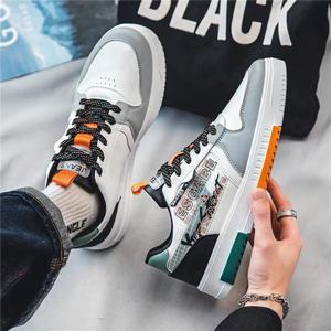 Chaussures de basket rétro personnalisées Chicago OG A-J1 avec logo sur mesure – Chaussures de sport et de marche tendance - Product Image 5