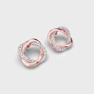 Boucles d'oreilles clous en or massif 18 carats avec diamants de laboratoire, motif floral, certifiées IGI, taille ronde brillant - Product Image 4