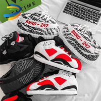 Nouvelles pantoufles-sneakers 2026 pour femmes et hommes – Plusieurs modèles, chaussures d'intérieur douillettes en peluche avec semelle extérieure en TPR – Vente en gros, taille moyenne pour tous