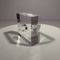 Bloc de cristal acrylique transparent solide PMMA Perspex 4mm 5mm, cube avec trou, usinage CNC, découpe, affichage, décoration, industriel