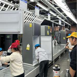 <span class=keywords><strong>Réfrigérateur</strong></span> à double porte 413L personnalisé en usine, <span class=keywords><strong>réfrigérateur</strong></span> de grande capacité, réfrigération et congélation sans gel refroidies à l'air - Product Image 3