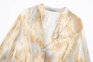 Ingrosso Primavera 2026 Nuova Collezione Abbigliamento Donna Stile Europeo e Americano Camicie Tie-Dye Asimmetriche Pantaloni Dritti a Vita Alta Set Donna - Product Image 2