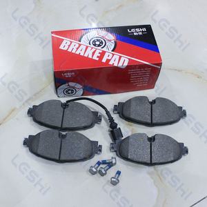 LESHI LS6031 D1760 <span class=keywords><strong>Break</strong></span> Pad Pastillas De Freno Factory Roue avant Plaquette de frein en céramique de haute qualité pour <span class=keywords><strong>Volkswagen</strong></span> VW <span class=keywords><strong>Golf</strong></span> 7 2013 - Product Image 1