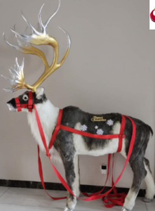 Estatua de Reno Navideño de Fibra de Vidrio con Peluche Flocado, Tamaño Personalizado de Fábrica, Realista, con Arnés de Pelo Gris Marrón, Poses de Pie y Acostado - Product Image 3