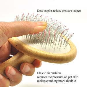 Spazzola per Toelettatura Cani Baoli ODM a Forma Ovale in Legno, Districante e Volumizzante per Pelo Lungo di Cani e Gatti - Product Image 3