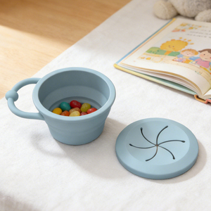 Tasses pliables en silicone avec couvercle, vaisselle pour enfants, conteneur de rangement pour collations pour tout-petits, cadeau, tasse pliable - Product Image 5