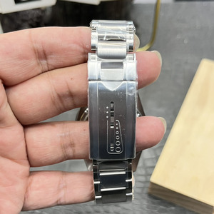 Adventure Men Dual Time <b>Watch</b> 42mm Titanium <b>Case</b> Rotating Bezel Green Band <b>Watch</b> - Product Image 4