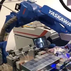 5 axis Robot Arm Fiber Laser Robotic Welding Machine For Corner Welding