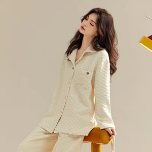 Giacca di cotone per la notte da donna di alta qualità isolante nuova vendita calda per uso domestico ed esterno - Product Image 1