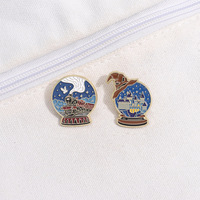 Château de Train magique de sorcière d'Halloween personnalisé pour épinglette broches épingles noir Nickel métal artisanat boule de cristal sort Halloween