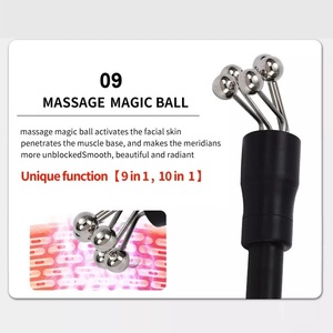 Máquina de Belleza <span class=keywords><strong>Facial</strong></span> Multifuncional con Pulverizador de Oxígeno, Exfoliante de Piel, Ultrasonido Frío y Caliente, y Manijas de Burbujas de Agua - Product Image 4