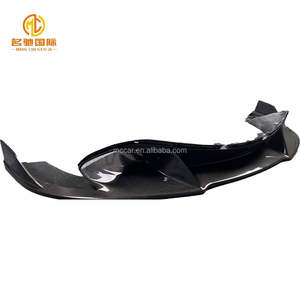 Labbro anteriore Spider in fibra di carbonio a V in fibra di carbonio per paraurti anteriore per Mclaren 720s - Product Image 2