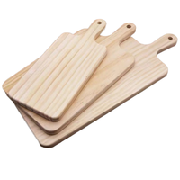 Planche de charcuterie en bois de pin avec poignée Planches à découper en bois servant des blocs à découper pour la viande Légumes Fruits