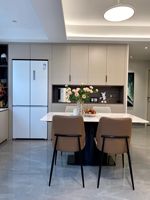 Buffet réfrigérateur modulaire extensible et personnalisable avec armoire à vin amovible pour salle à manger et salon multifonctionnels