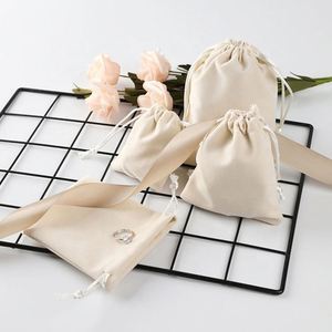 Customized Velvet Drawstring <b>Bag</b> for Jewelry Soft Velvet Christmas <b>Wedding</b> Drawstring <b>Gift</b> <b>Bags</b> for Women - Product Image 2