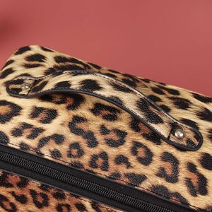 Bolsa de Maquillaje Multifuncional de Gran Capacidad, con Estampado de Leopardo, en PU y Nailon, de Fábrica con Certificación BSCI - Product Image 2