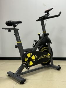 Vélo stationnaire de plaquette de frein de vélo de filature de haute qualité pour vélo de cyclisme d'intérieur à la maison avec une capacité de poids de 300 lb à faible bruit - Product Image 4