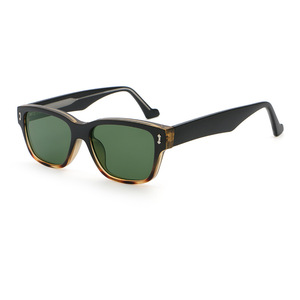 Nouvelles <span class=keywords><strong>Lunettes</strong></span> de Soleil Carrées Personnalisées Style Urbain 8882, <span class=keywords><strong>Lunettes</strong></span> Femme Robustes Transfrontalières, <span class=keywords><strong>Lunettes</strong></span> de Soleil GM Haut de Gamme - Product Image 2