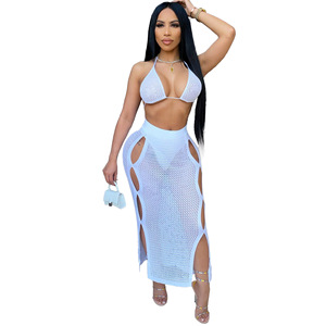 Conjunto de Playa de Verano para Mujer, Tejido de Ganchillo, Dos Piezas, Traje de Baño con Top de Vendaje y Falda Larga Calada - Product Image 6