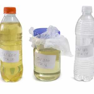 Aceite Base Mezclado Bright Stock SN 350 para Aplicaciones de Trabajo Pesado en Fluidos para Trabajo de Metales y Fabricación de Grasas, Exportación de Fábrica - Product Image 4