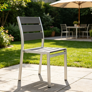 Meubles de terrasse en aluminium brossé, chaise et table en bois, ensemble de table à manger d'extérieur pour restaurant - Product Image 4