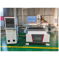 Máquina CNC Router ATC 1325 para Trabajar la Madera con Control Syntec/Taiwan LNC para Producción de Muebles de Panel