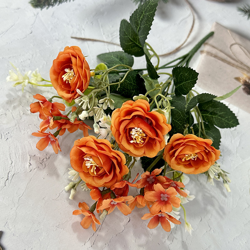 สีส้มเข้ม