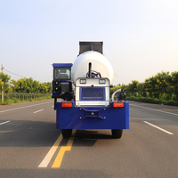 Bétonnière autochargeante 4x4 de 5,5 m³ à faible entretien, bétonnière portable avec tambour mélangeur pour travaux en pente