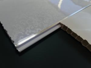 Design moderno <span class=keywords><strong>bagno</strong></span> pannelli in PVC soffitto 60x60 Grey pannello in PVC rivestimento impermeabile e insonorizzato <span class=keywords><strong>controsoffitto</strong></span> in cina - Product Image 3