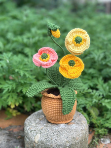 Muñeca de ganchillo de punto de juguete de peluche Amigurumi hecha a mano de tela de algodón OEM barato al por mayor de Vietnam para bebés niños pequeños - Product Image 3