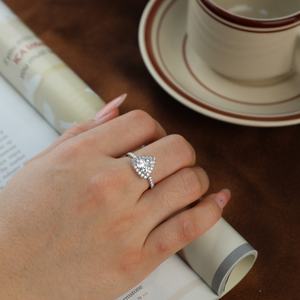 Nuevo Anillo de Compromiso de Lujo para Mujer con Circonita Cúbica, Plata de Ley 925 con Baño de Rodio, para Aniversario o Fiesta - Product Image 3