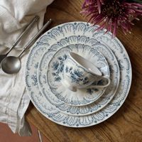 Assiettes de table en porcelaine fine imprimées de fleurs bleues européennes, motif muguet, vaisselle et assiettes de service vintage