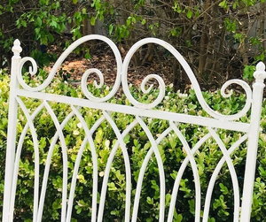 नवजात बच्चों के लिए nordic शैली प्राचीन गन्ना रॉकिंग कुर्सी के लिए लघु बेडरूम सफेद नॉर्डिक ग्रे पोर्टेबल आयरन - Product Image 6