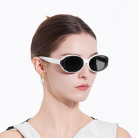 Nouvelles Lunettes de Soleil Rennes Rétro Unisexe à Monture Fine et Ovale, Verres UV400, Matériau PC, Noir, Idéales pour les Vacances d'Été et les Loisirs