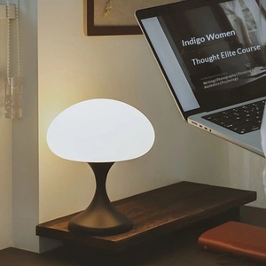 <span class=keywords><strong>Lampe</strong></span> de table méduse, lumière d'ambiance pour chambre à coucher, chevet, salon, décoration rétro, style crème haut de gamme, protection des yeux, rechargeable - Product Image 4