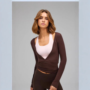 Nouveau haut <span class=keywords><strong>de</strong></span> <span class=keywords><strong>sport</strong></span> à manches longues pour femmes respirant léger Style solide mode européenne américaine impression avant Logo Fitness <span class=keywords><strong>pull</strong></span> - Product Image 2