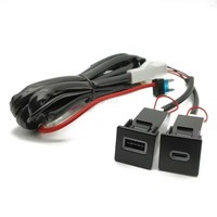 Chargeur de voiture Prise USB Double QC3.0 Type C PD Adaptateur de prise de charge pour ISUZU D-MAX 2021 2022 2023