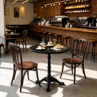 Ensemble table et chaises de salle à manger de style français vintage à motifs floraux, en bois massif, mobilier commercial pour boulangeries, pâtisseries, salons de thé