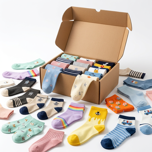 Liquidación de Calcetines al por Mayor, Lote Surtido Aleatorio, Exceso de Existencias, Calcetines para Niños, Unisex, Liquidación de Excedentes - Product Image 1