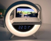 Cadeau technologique créatif, chargeur sans fil, haut-parleur, veilleuse intelligente RGB, horloge numérique, lampe de table, vente en gros pour la décoration de bureau et de la maison