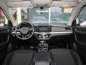 Skoda Kamiq 2024 Versione Premium 1.5L Automatica con Telecamera Posteriore Oscurata Nuovo SUV - Product Image 4