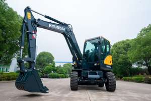 Mini 6 tonnes Hyundai HW60 Robex 60W pelle à roues flambant neuf 0.175m seau 40.5kW puissance - Product Image 4