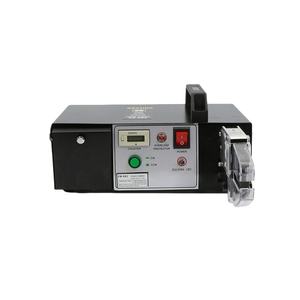 Máquina Engarzadora de Terminales Eléctrica Semiautomática Sinrad SR-6B2, Engarzadora de Terminales Aislados, Rango de Engarzado de Terminales de Tubo 0.25-10mm2 - Product Image 4