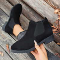 Bottines Chelsea en daim pour femmes, talon bloc, semelle à crampons, côtés élastiques, à enfiler, chaussures de mode automne-hiver, noires