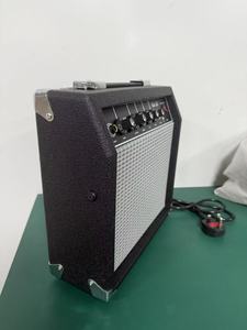 Amplificateur de guitare électrique 20W avec égaliseur 3 bandes, contrôle de gain, prise casque pour débutants, OEM/ODM, logo personnalisé, direct usine - Product Image 5