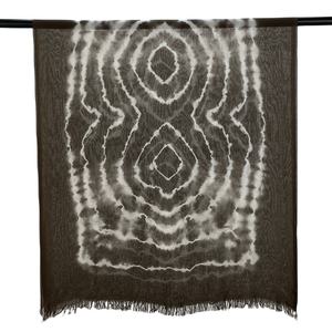 ผ้าคลุมศีรษะแบบผูกสำหรับชาวมุสลิม ผลิตจากผ้าเรยอนพิมพ์ลายสีน้ำ ระบายอากาศได้ดี เนื้อผ้านุ่ม น้ำหนักเบา ผลิตจากวิสโคส ลายมัดย้อม รุ่นใหม่ - Product Image 3