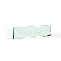 Plaque de nom en cristal sablé fait main pour bureau, avec gravure personnalisée sur verre, design cube, cadeaux souvenirs, décoration de table
