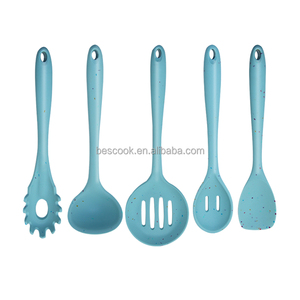 Juego de cucharas de silicona resistentes al calor personalizables, nuevos accesorios de cocina para cocinar, utensilios esenciales para una mejor cocina - Product Image 1