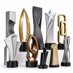 Trophées personnalisés de haute qualité, trophées de reconnaissance en métal massif plaqué pour récompenses d'employés, concours de ventes et conférences - Product Image 1